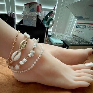 New Anklet Layers with Natural Seashells in White and Gold. One Size Fits Most.
